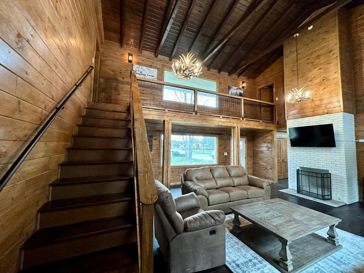 Creekfront Lodge: Brand New! Pigeon Forge Exterior foto