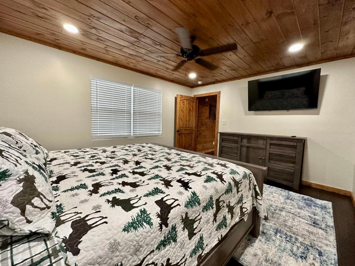 Creekfront Lodge: Brand New! Pigeon Forge Exterior foto