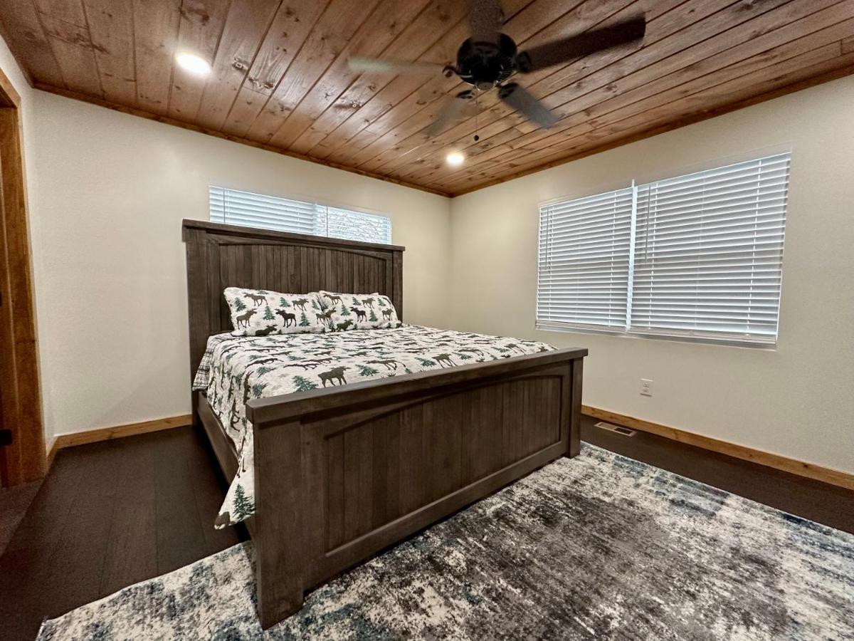Creekfront Lodge: Brand New! Pigeon Forge Exterior foto